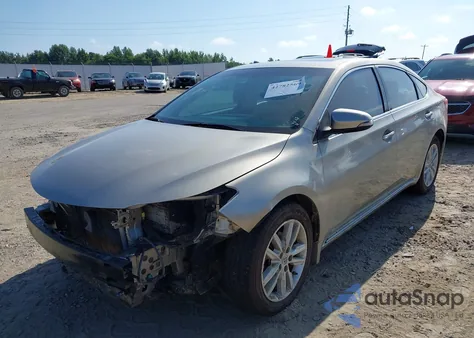 2014 Toyota Avalon Xle Premium z USA, uszkodzony, nr VIN 4T1BK1EB8EU118313